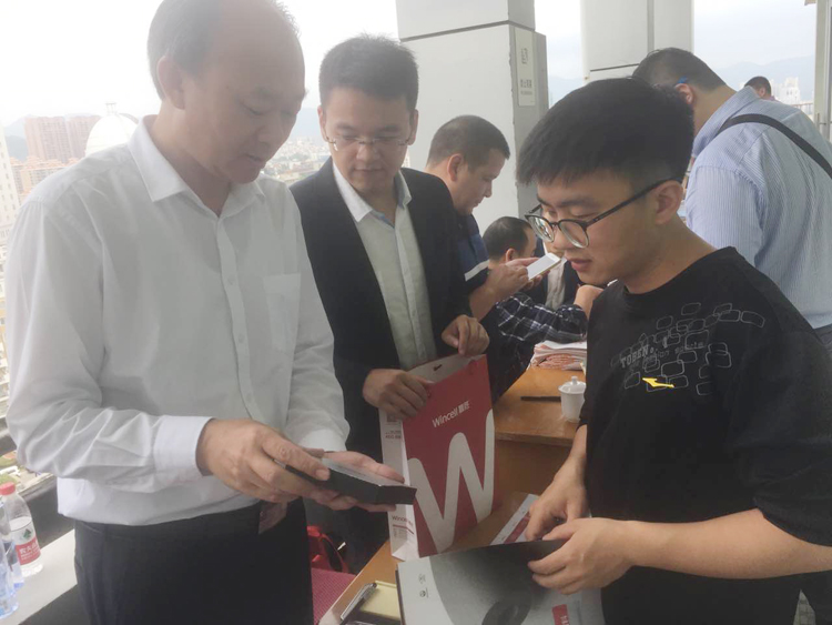 贏勝節(jié)能 橡塑保溫材料 class0 class1 復(fù)合橡塑保溫材料 橡塑保溫管 橡塑保溫板 外墻保溫 殼寶U-PVC管道外護 玻璃棉 愛耳聲學(xué) 隔聲降噪材料 